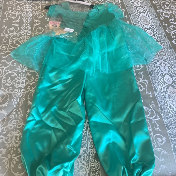 DISNEY PRINCESS "JASMINE" 2PC DELUXE 🌟LIGHT UP🌟 COSTUME SIZE XS (3T-4T)🌟NWT🌟 - Picture 11 of 16